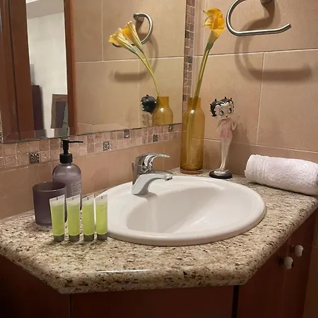 Maison Andre וילה פאנו לפקארה